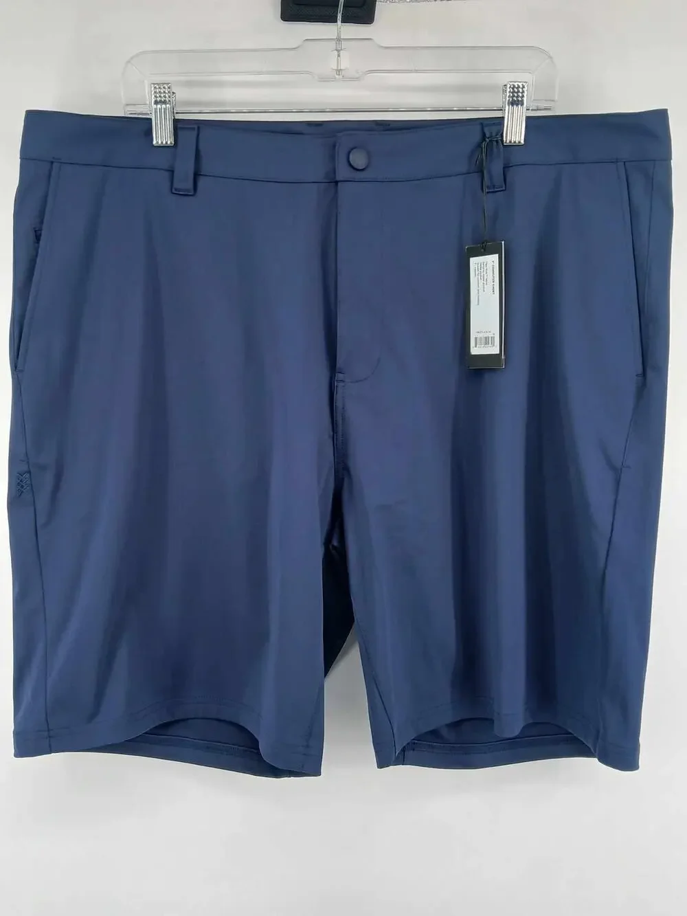 Navy nwt Performance tech shorts, Rhone, size 40